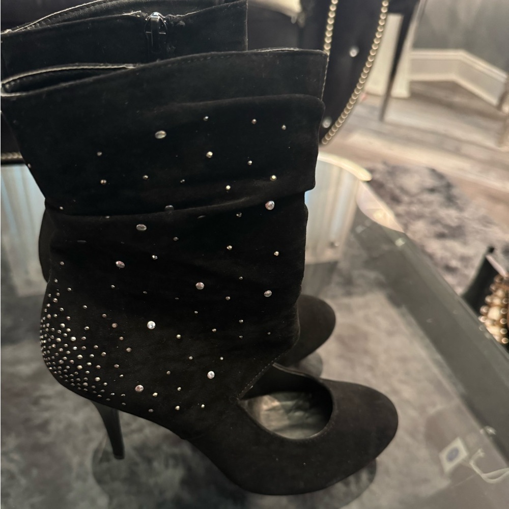 Brand NEW Heeled Shoe Sz 9